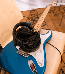 electric guitar detail 3